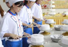 上甘肃中专学校学中餐烹饪怎么样？