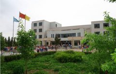 甘肃省靖远师范学校（白银市艺术中学）2021年学费、收费标准