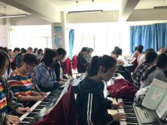 为什么近年来学前教育专业的招生对象偏爱男生呢？