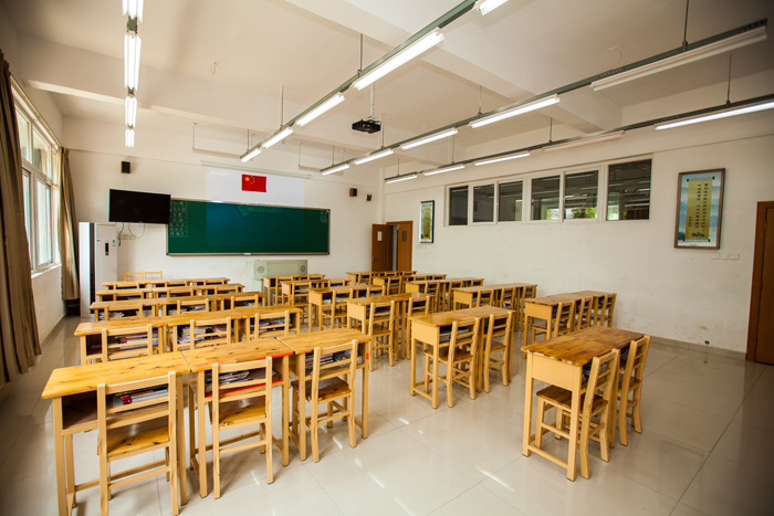 重庆市开县巨龙中等职业技术学校