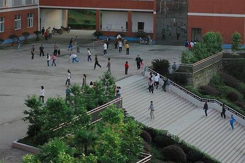 重庆兴渝职业中等专业学校