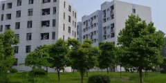 四川省阿坝州卫生学校好不好？